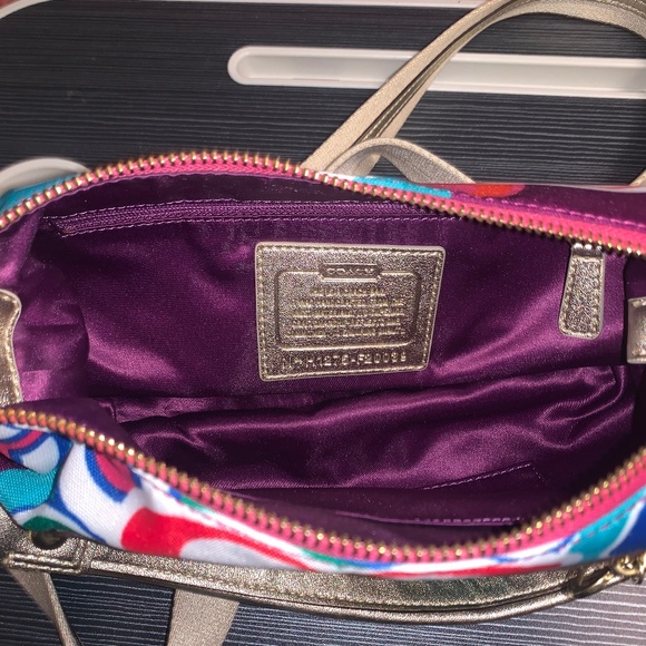 Coach Purse - Picture 2 of 5